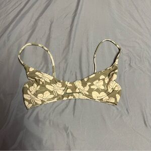 SOLD BENOA Shea Top in Butterfly Ginger